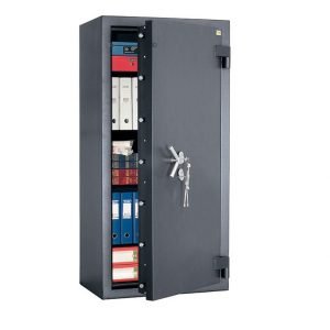 Atsparus įsilaužimams seifas VALBERG ALMAZ 1685 KL (V klasė) patentuota daugiasluoksnė seifo užrakinamos kamarėlės įrengimas