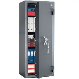 Atsparus įsilaužimams seifas VALBERG RUBEZ 1668 KL (IV klasė) patentuota daugiasluoksnė seifo mechanizmo blokavimas išmušant