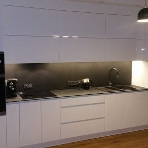 Virtuviniai baldai ID VIRT 36 šviesi laminuota